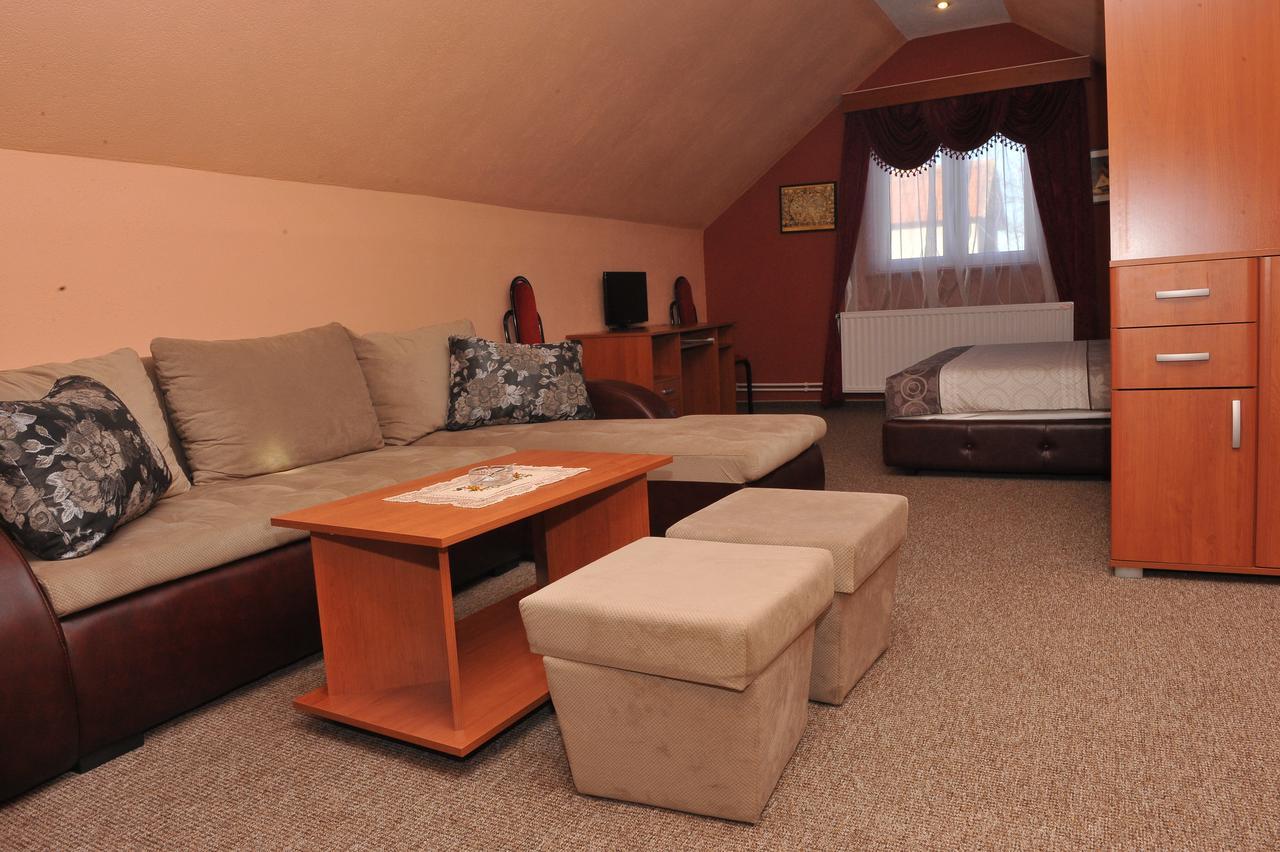 Hotel Drumski Raj Svilajnac エクステリア 写真